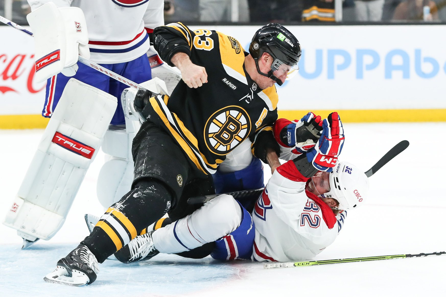 Trent Frederic fights Marcus Foligno 1/6/22 